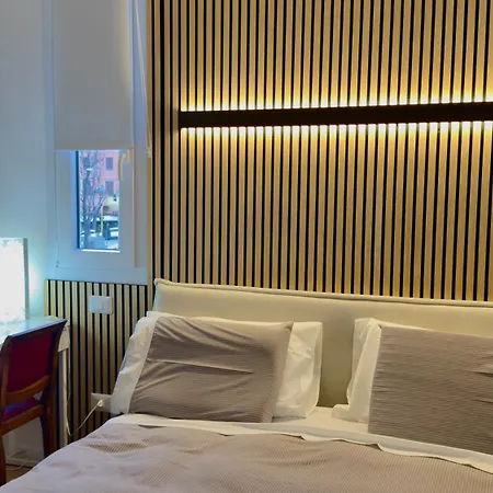 Elegant Near The Vatican Appartement *