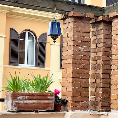 Elegant Near The Vatican *